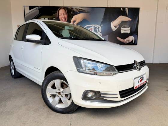 VOLKSWAGEN FOX 1.0 MPI COMFORTLINE 12V FLEX 4P MANUAL